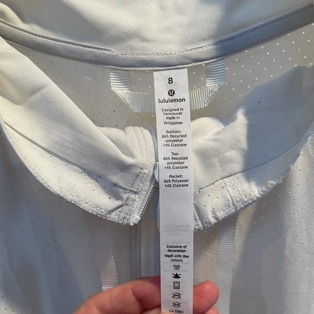 Lululemon In Depth Jacket NWT - Picture 6 of 6
